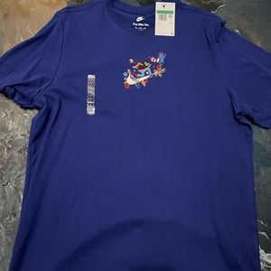 Mens blue Nike embroidered shirt size XL
